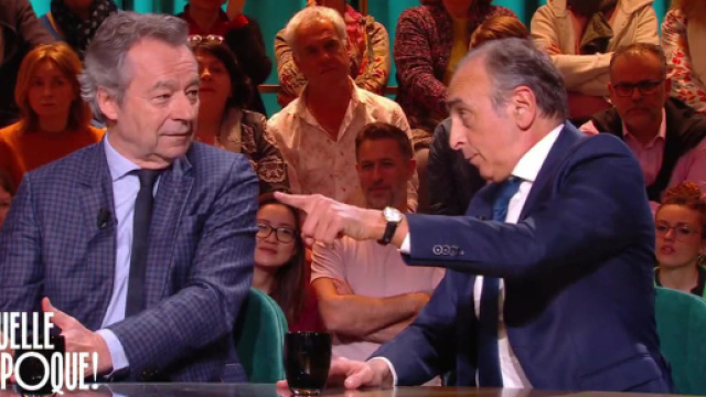 Michel Denisot et Eric Zemmour dans l'&eacute;mission ''Quelle &eacute;poque'' (capture Twitter@France 2)