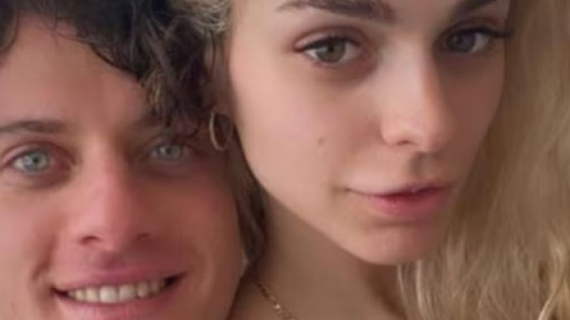 Uomini e Donne, Federico e Carola lontani ma innamorati sui social: 'Tutto ok'.