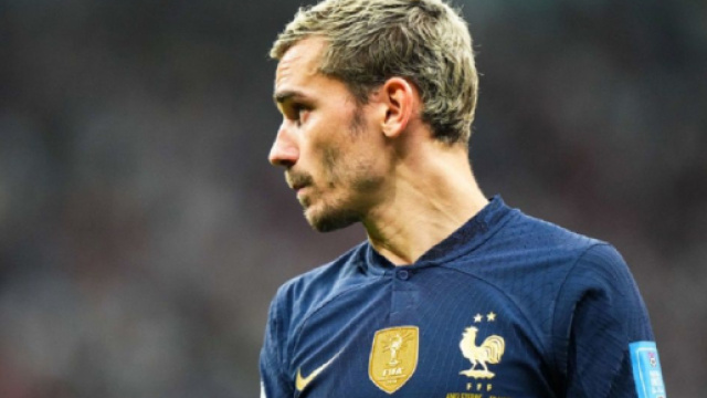 Antoine Griezmann pourrait raccrocher les crampons (Screenshoot Twitter @ActuFoot_)