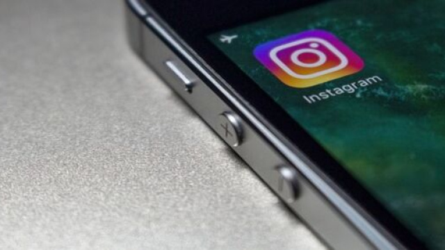 Meta cherche de nouvelles opportunit&eacute;s de mon&eacute;tisation sur son r&eacute;seau social phare (Webster2703, Pixabay)