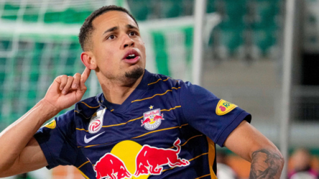 Mercato Inter: piacerebbe Okafor del Salisburgo per l'attacco del futuro.
