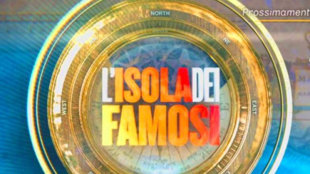 Isola dei Famosi, presunto retroscena: un cantante non sarebbe ben voluto perch&eacute; puzza.