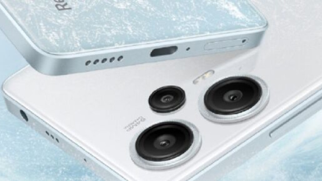 Le Redmi Note 12 Turbo aura droit &agrave; trois appareils photo, dont un module principal de 64 m&eacute;gapixels (Screenshoot Twitter @Gadgets360)