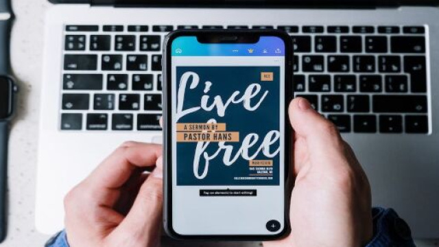 Pr&eacute;sentation &eacute;dit&eacute;e dans Canva, cottonbro@pexels