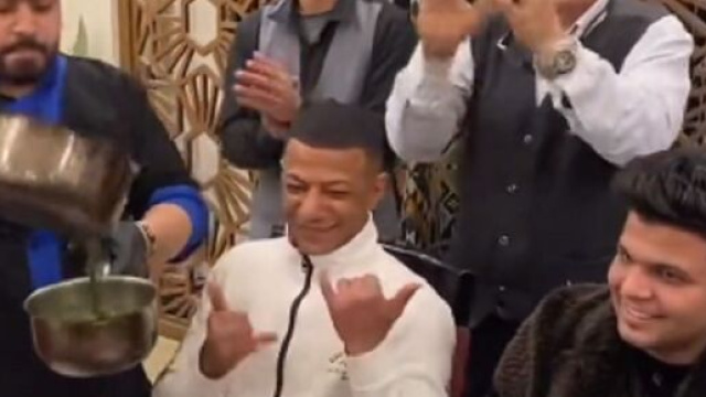 Le sosie de Kylian Mbapp&eacute; en Egypte (capture Twitter @SofianeArbeloa)