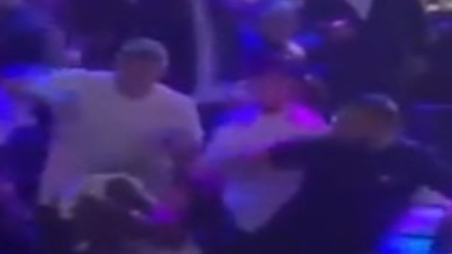 Rissa alla Milano Boxing Night: Tony Effe e Ion Real Deal coinvolti
