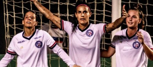 Bahia vence o Gr&ecirc;mio (Reprodu&ccedil;&atilde;o/Twitter/@ECBahia)