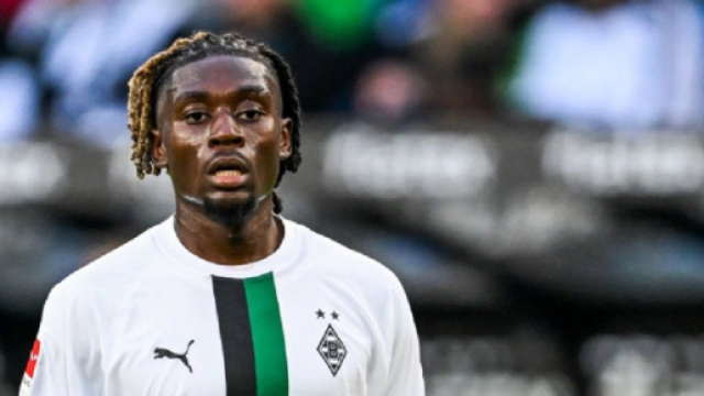 PSG, Manchester United et Chelsea, ils r&ecirc;vent tous de Manu Kon&eacute; (Screenshot Twitter @_BeFootball)