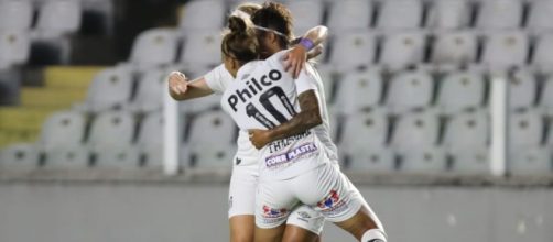 Santos saiu na frente (Reprodu&ccedil;&atilde;o/Twitter/@SereiasDaVila)