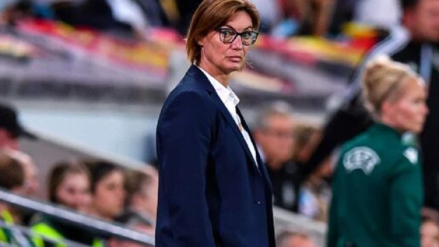 Corinne Diacre, l'ancienne s&eacute;lectionneuse des Bleues (capture Twitter @RMCsport)