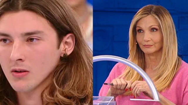 Amici 22, Lorella boccia il suo inedito e Cricca sbotta: 'Penso di andare via'.