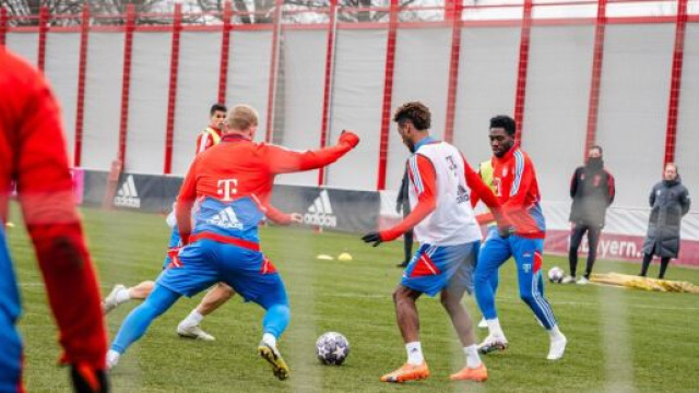 Le Bayern pr&eacute;pare le retour face au PSG. (screenshot twitter @FCBayern)