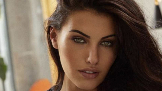 Carolina Stramare, showgirl compagna di Vlahovic