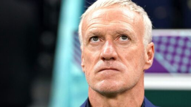 Didier Deschamps critiqu&eacute; par Christophe Dugarry. (screenshot Twitter - @_BeFootball)