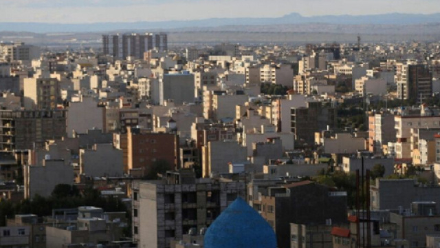 Iran : des &eacute;coli&egrave;res victimes d'intoxication au gaz (Screenshoot Twitter @le_parisien)