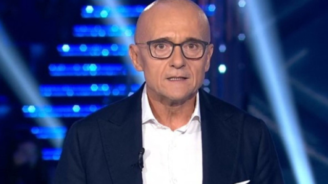 Grande Fratello Vip, Signorini interviene nel confessionale