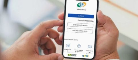 'Fantástico' denuncia novo golpe do consignado, com venda de dados pessoais