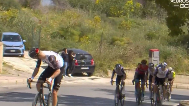 Finn Fisher Black vince la prima tappa del Giro di Sicilia.