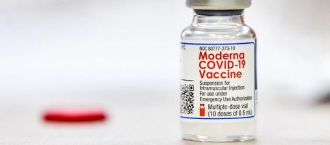 Vaccini contro cancro e infarti, Moderna annuncia: in arrivo entro il 2030