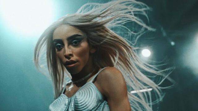 Bilal Hassani subit des menaces sur les r&eacute;seaux sociaux depuis ses 19 ans au moins (Screenshoot Twitter @BOPfr)