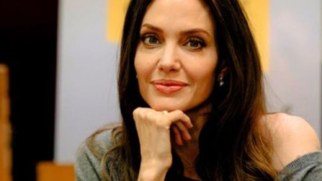 L'attrice Angelina Jolie appartiene al segno dei Gemelli. (Riproduzione: Instagram)