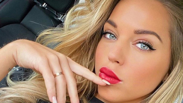 Maddy Burciaga (Les Marseillais) fait attention &agrave; son look. screenshot Instagram @maddyburciaga