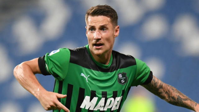 Mercato Inter, ufficiale: Andrea Pinamonti verr&agrave; riscattato dal Sassuolo per 20 milioni