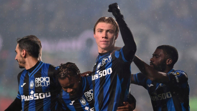 Juventus, Vlahovic potrebbe partire solo per 100 milioni, al suo posto piacerebbe Hojlund.