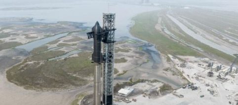 SpaceX, de Elon Musk, lança seu foguete mais poderoso nesta segunda