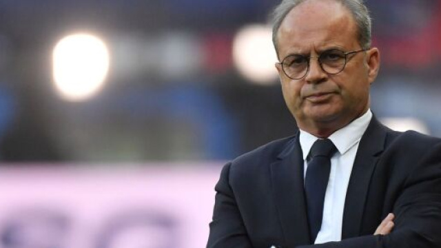 Luis Campos d&eacute;j&agrave; au travail sur le prochain mercato estival du PSG. (screenshot Twitter - @VibesFoot)