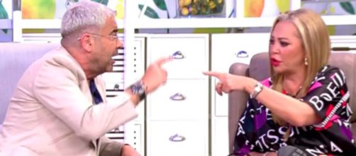 El presentador sostuvo que Ana Obreg&oacute;n y su entorno estaban utilizando a la colaboradora (Captura de pantalla de Telecinco)