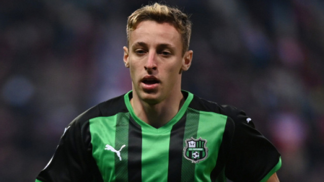 Mercato Inter, a centrocampo piace Davide Frattesi, richiesti 40 milioni dal Sassuolo