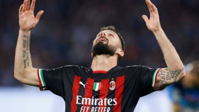 Giroud buteur avec l'AC Milan contre Naples mardi soir en Ligue des champions. (screenshot Twitter - @AC_MilanFR)