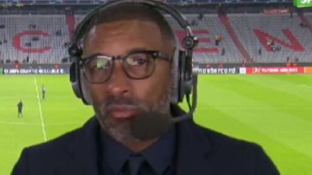 Habib Beye au micro de Canal+ (capture Twitter @cplussportafr)