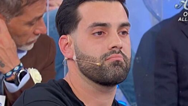 Uomini e donne, spuntano nuovi nomi per il trono di settembre: in lizza Alessio Campoli.