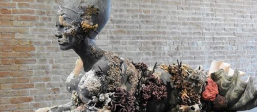 Damien Hirst&rsquo;s &ldquo;Sphinx&rdquo; (2017) from Treasures from the Wreckage of the Unbelievable (Image source: Jon Mountjoy/Flickr)