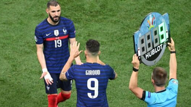 Giroud clair au sujet de Benzema et de son d&eacute;part des Bleus au Qatar. (screenshot Twitter - @VibesFoot)