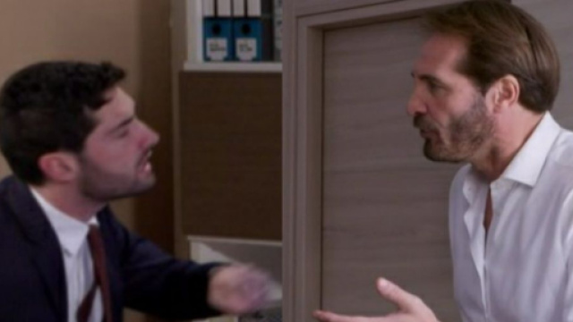 Un posto al sole, spoiler mercoled&igrave; e gioved&igrave; 26-27/4: Alberto sfoga la sua rabbia su Niko.