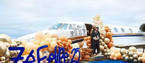 Sertanejo ganhou jatinho de Virg&iacute;nia Fonseca (Reprodu&ccedil;&atilde;o/Instagram/@zefelipecantor)