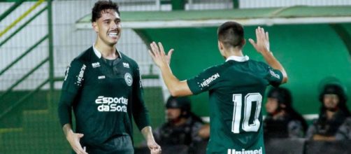 Goi&aacute;s venceu de virada (Reprodu&ccedil;&atilde;o/Twitter/@goiasoficial)