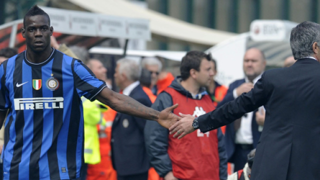 Inter, Balotelli sull'episodio della maglia col Barcellona: 'ho sbagliato, ero giovane'