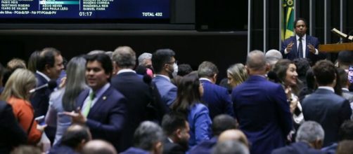 Regime de urg&ecirc;ncia &eacute; aprovado (Ag&ecirc;ncia Brasil)