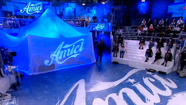 Amici22, spoiler di sabato 29 aprile: Cricca o Aaron potrebbero lasciare il programma .