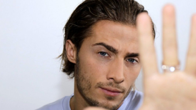 Dylan Thiry r&eacute;pond aux accusations (Screenshoot Twitter @libe)