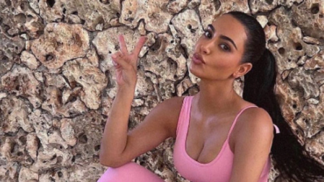 Kim Kardashian souhaiterait laisser la t&eacute;l&eacute;-r&eacute;alit&eacute; (Screenshoot Twitter @ Beno_ldn)