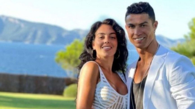 La femme de Cristiano Ronaldo, Georgina Rodriguez, a apport&eacute; un d&eacute;menti sur Instamgra (Screenshot Twitter @buzzspor)