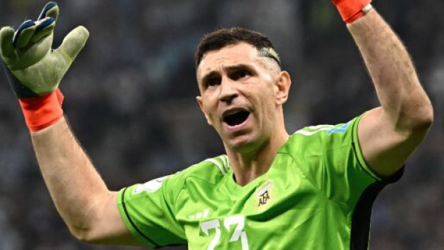 Martinez expert des s&eacute;ances de tirs au but. (screenshot Twitter - @Le360fr)