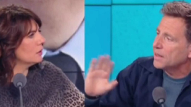 Le clash monumental entre Daniel Riolo et Estelle Denis (capture Twitter @Estelle Midi)