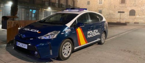 El presunto asesino le clav&oacute; varios destornilladores a su pareja (Twitter, policia)