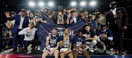 UConn Huskies celebrate the championship (Image source: Instagram/@uconnmbb)